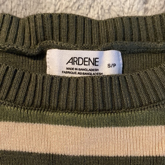 Ardene Sweater New without tags. - Picture 2 of 4